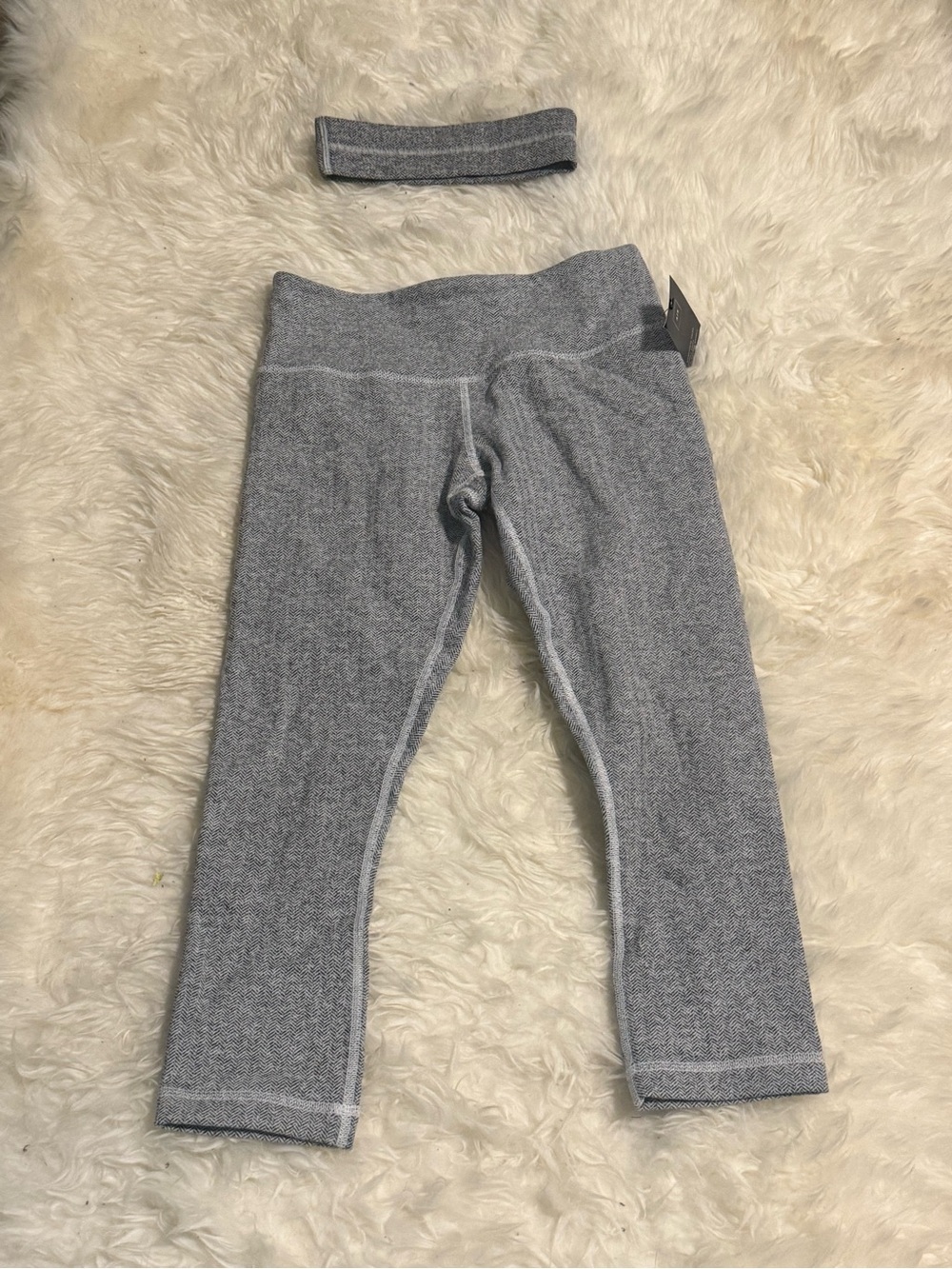 Lulu Like new with TagsGray Herringbone Legging Pant - lululemon athletica